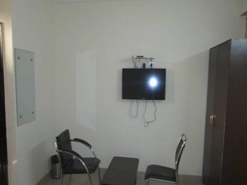 Charanpahari Hotel New Delhi Ruang foto