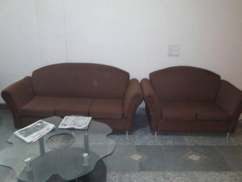 Charanpahari Hotel New Delhi Bagian luar foto